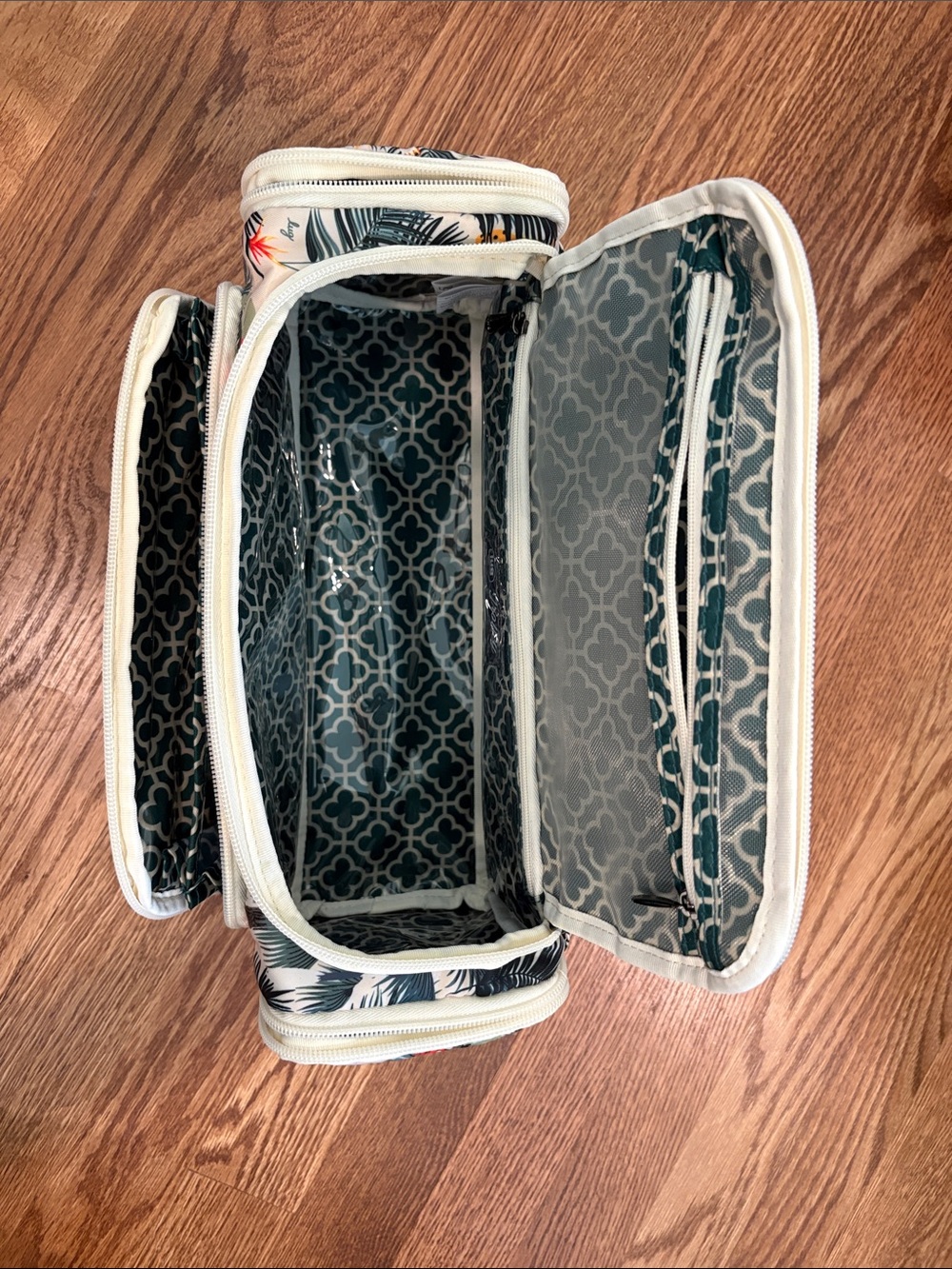 Lug Trolley Cosmetic Case Wildlife Print - Picture 4 of 7